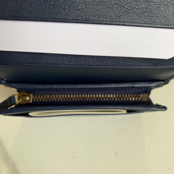 Used Gucci Quilted Wallet - Picture 5 of 8